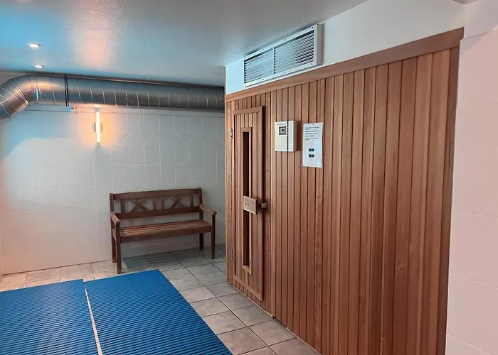 Nordland - Roemoe Вик-ауф-Фёр