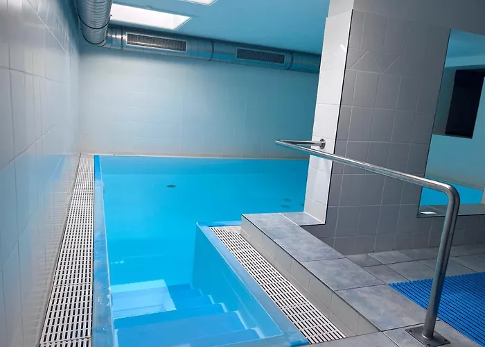 Nordland - Roemoe Вик-ауф-Фёр